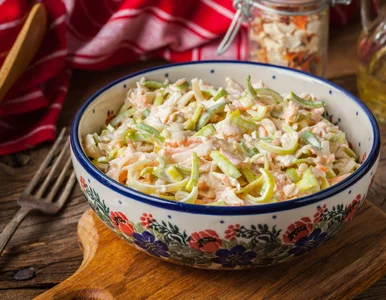 Miniatura: Do niedzielnego obiadu robię tę surówkę z...