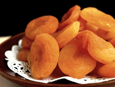 Miniatura: Myślisz, że jesz zdrowe przekąski? Te...