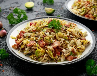 Miniatura: Szatkuję te małe kapustki i smażę z 2...