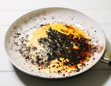 Miniatura: Myślałem, że ta patelnia jest do...