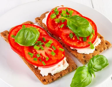 Miniatura: Zamiast chleba wieczorem biorę to...