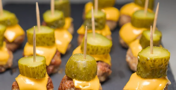 Miniatura: Zamiast klasycznych koreczków na Sylwestra...