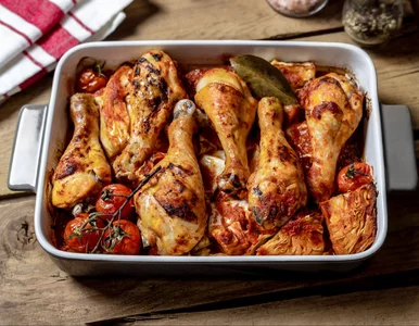 Miniatura: Pałki z kurczaka i dwa zdrowe warzywa. Ten...