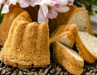 Miniatura: Wygląda jak zwykła babka, ale ma te 2...