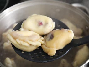 Miniatura: Ten patent na pierogi z owocami zdradziła...