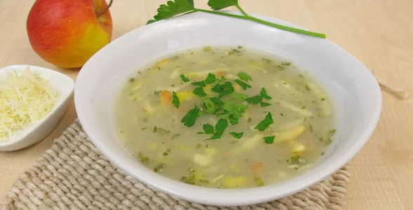 Miniatura: Zimą gotuję tę zupę zamiast rosołu. Jeden...