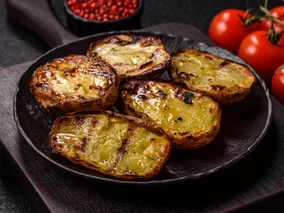 Miniatura: Tak przygotowane ziemniaki do obiadu są...