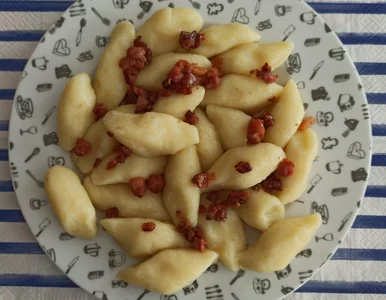 Miniatura: Do ciasta na kopytka nigdy nie dodaję tego...