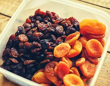 Miniatura: Jak przygotować suszone owoce do potraw?...