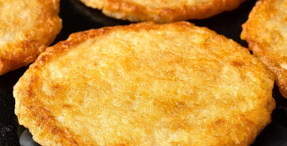 Miniatura: Placki ziemniaczane Karola Okrasy to...