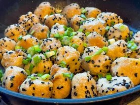 Miniatura: Z czerstwych bułek robię puszyste kluski....