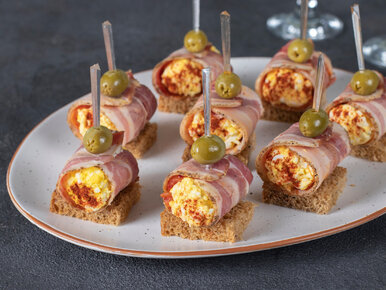 Miniatura: Zwijam boczek z delikatnym farszem. Tylko...