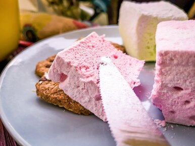 Miniatura: Te pianki wyglądają jak grzeszny deser. A...