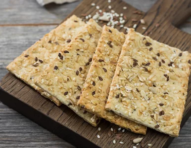 Miniatura: Ciasto cienie jak kartka i 15 minut w...