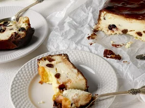 Miniatura: Kremowy, wilgotny sernik lwowski. Raz...