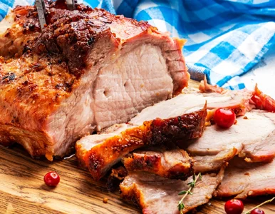 Miniatura: Nacieram schab tą marynatą i piekę. Mięso...