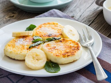 Miniatura: Rozgniatam twaróg i dwa banany. Te...