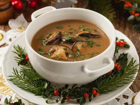 Miniatura: Babcia nigdy nie wylewała zupy grzybowej....