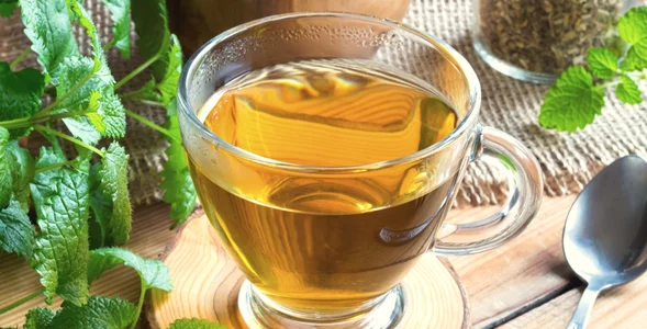 Miniatura: Wsypuję łyżeczkę do kubka i szybciej...