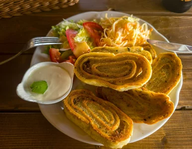 Miniatura: Gdy nie mam sił na lepienie pierogów,...