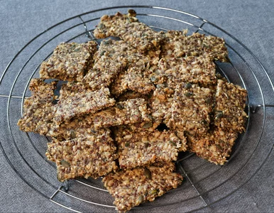 Miniatura: Zrobiłam te krakersy raz i przestałam...