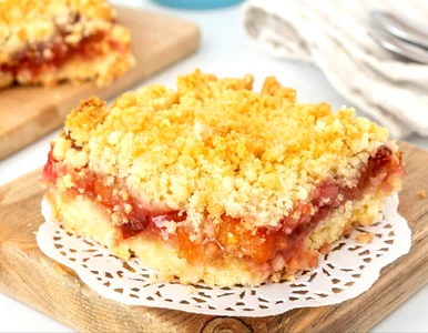 Miniatura: To ciasto z kruszonką robi furorę w moim...