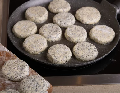 Miniatura: Awaryjne serniczki zamiast ciasta na...