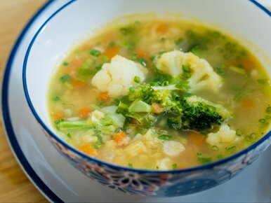 Miniatura: Zupa jarzynowa w tym wydaniu smakuje...