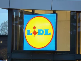 Miniatura: Od jutra Lidl tnie cenę do 0,88 zł i daje...