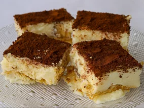 Miniatura: To lekkie ciasto bez pieczenia robi się...