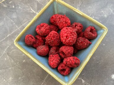 Miniatura: Podjadam je zamiast słodyczy. Jedna garść...