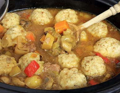 Miniatura: Zamiast polskiego gulaszu gotuję...