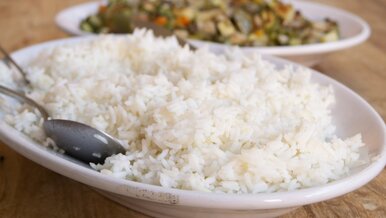 Miniatura: Większość źle odgrzewa ryż. Ten sposób...