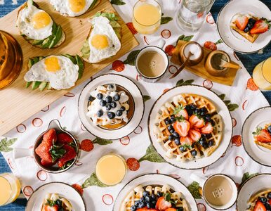 Czy śniadanie to naprawdę „podstawowy posiłek dnia”? Okazuje się, że nie...