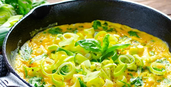 Miniatura: Podsmażam tanie warzywo i dodaję jajka....