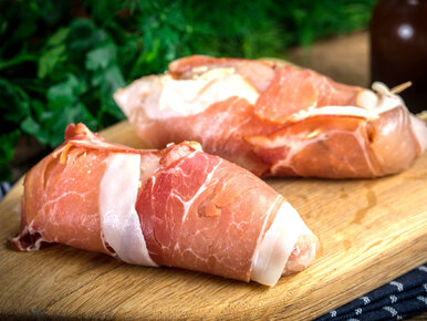 Miniatura: Biorę pierś kurczaka i dwa proste dodatki....