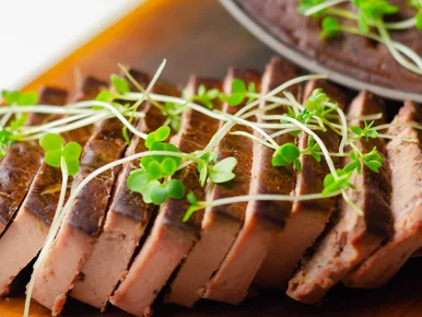 Miniatura: Mój sposób na soczysty pasztet z...