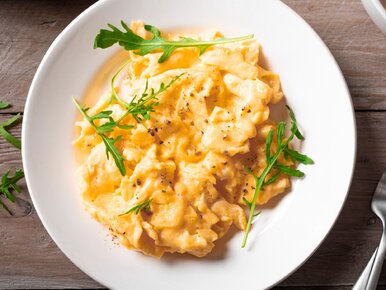 Miniatura: Wystarczy 1 łyżeczka do jajek. Jajecznica...