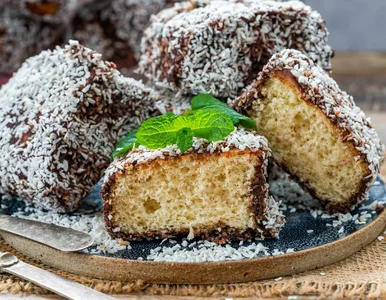 Miniatura: Zwykły biszkopt zamieniam w przepyszne...