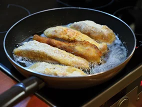 Miniatura: Tego nie rób z tłuszczem po smażeniu...