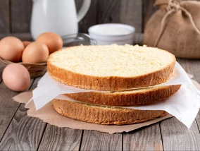 Miniatura: Domowy tort komunijny. Tak zrobiła go...
