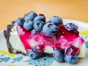 Miniatura: Nie piekę i nie dodaję cukru. Ten sernik...