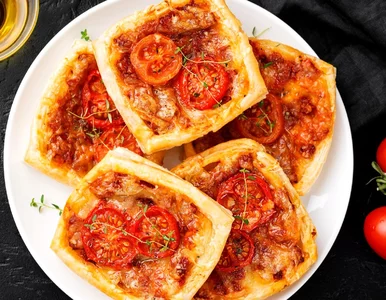 Miniatura: Nie zagniatam ciasta na pizzę. Rozwijam...