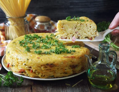 Miniatura: Zrób tę zapiekankę ze spaghetti. Zachwyci...