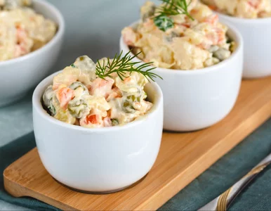 Miniatura: Sałatka jarzynowa idealna na 11 listopada....