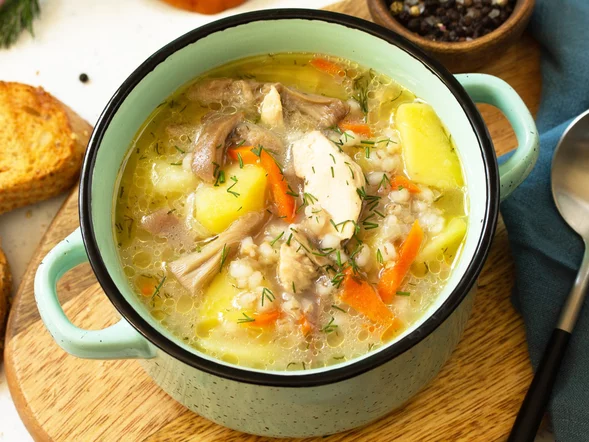 Miniatura: Do tej rozgrzewającej zupy wybieram mięso...