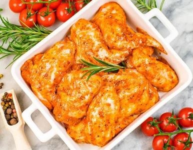 Miniatura: Marynuję w musztardzie i wstawiam do...