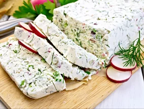 Miniatura: Elegancki blok śniadaniowy z twarogu...