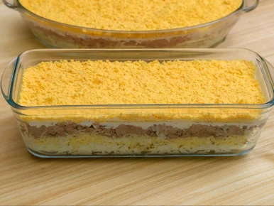 Miniatura: Układam warstwy i wstawiam do lodówki....