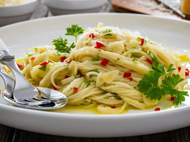 Miniatura: Szybkie spaghetti robię z 5 składników....